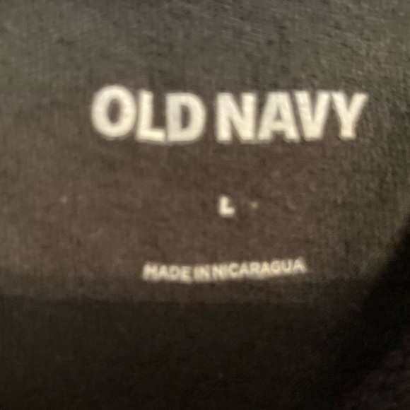 Mariah Carey Christmas top🎄 oversized cropped size large Old Navy - Picture 3 of 4